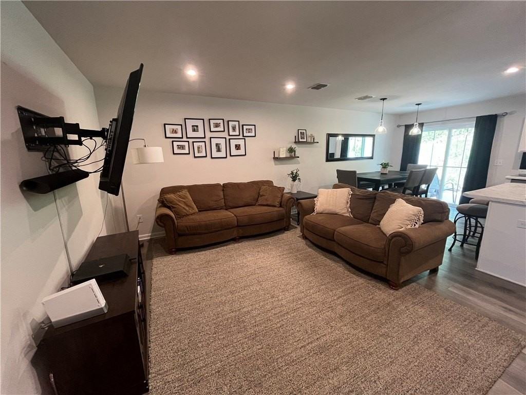 131 Sarnesfield Way - Photo 5 of 21