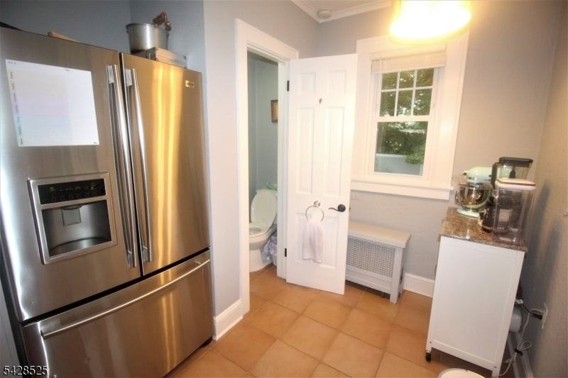 232 Belvidere Ave - Photo 7 of 15
