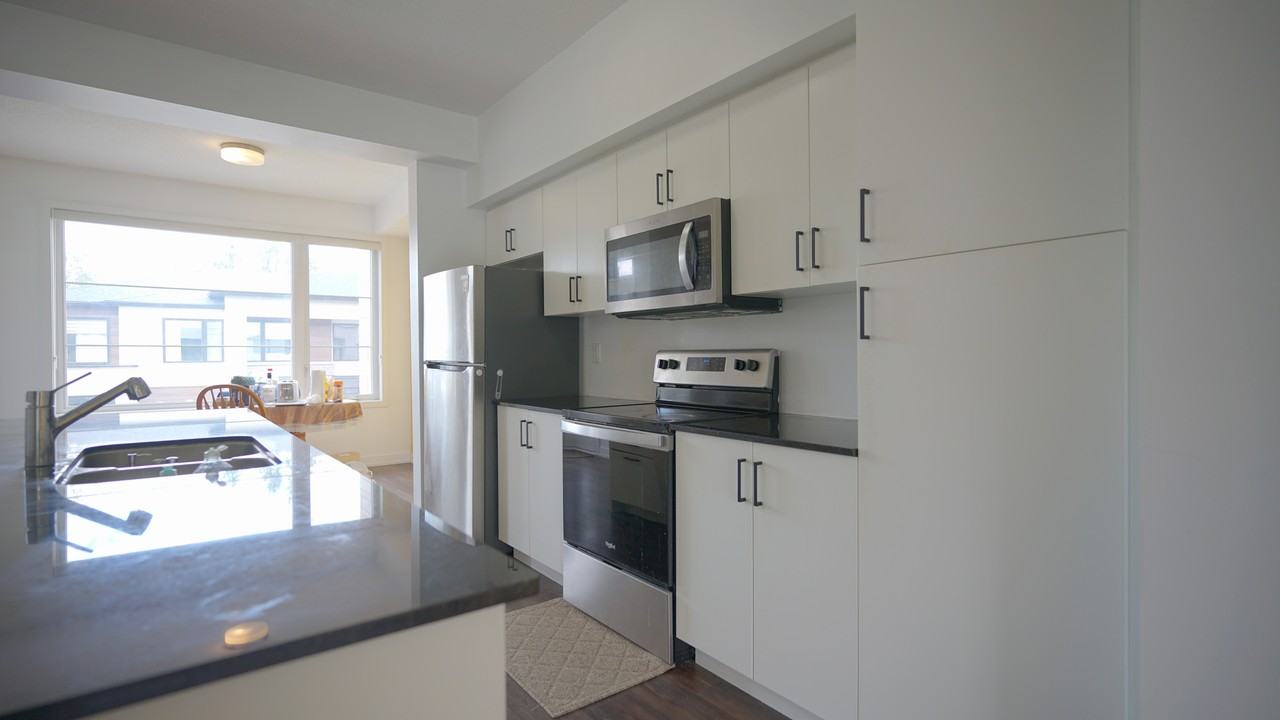 350 - 350 River Road #39 - Photo 6 of 41