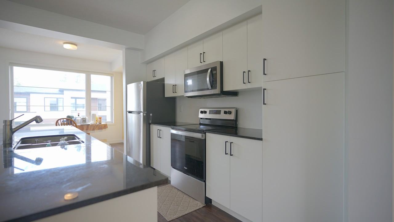 350 - 350 River Road #39 - Photo 7 of 41
