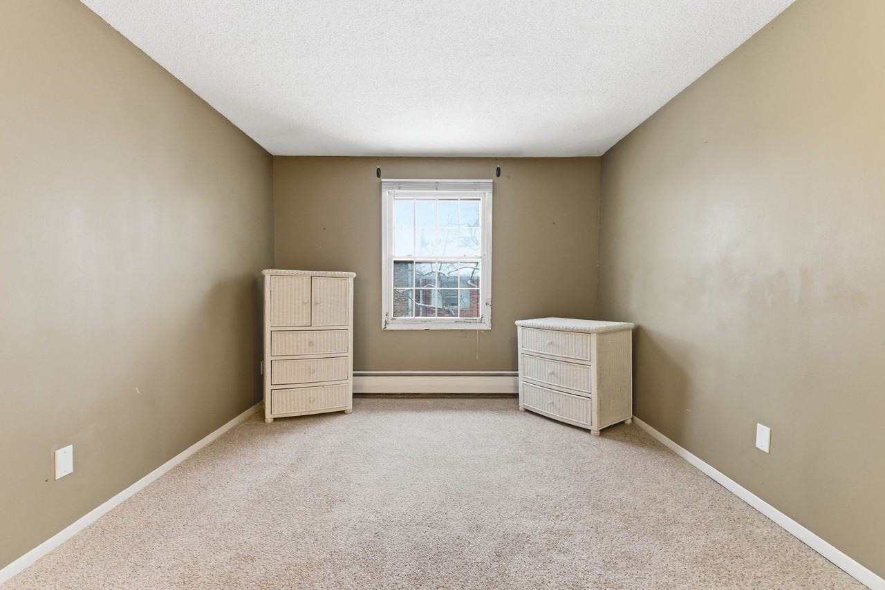 1023 Smetana Rd #6 - Photo 7 of 10