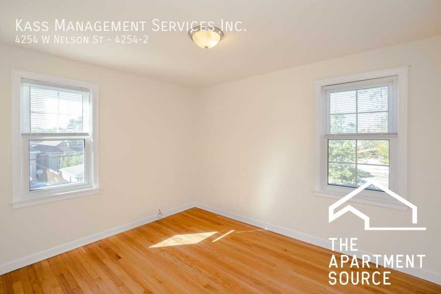 4254 W Nelson St #2 - Photo 6 of 8