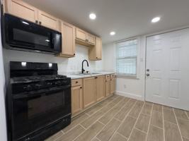 featured image of 435 Homer St #1