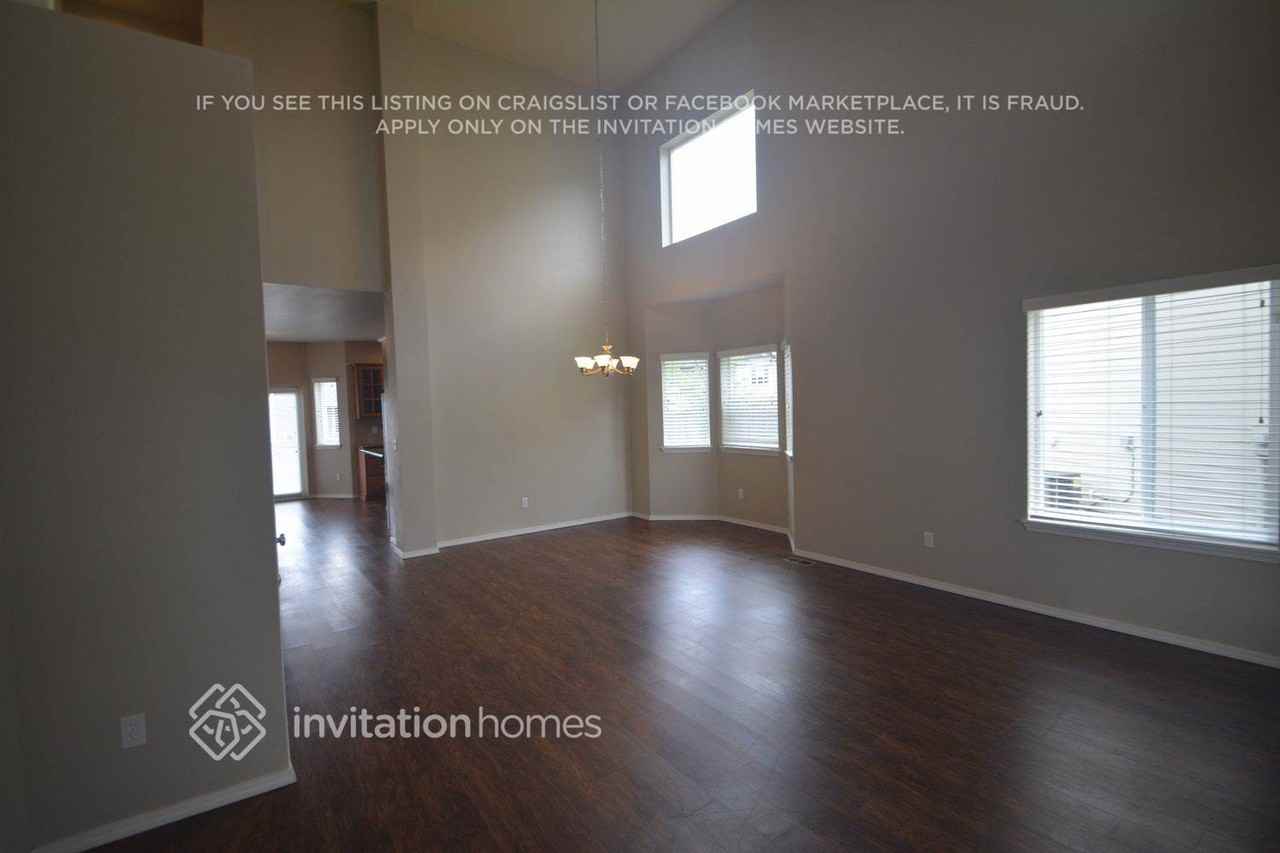 5900 77th Dr Ne - Photo 3 of 16