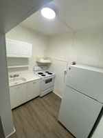 featured image of 196-198 East Broadway - 3 #3