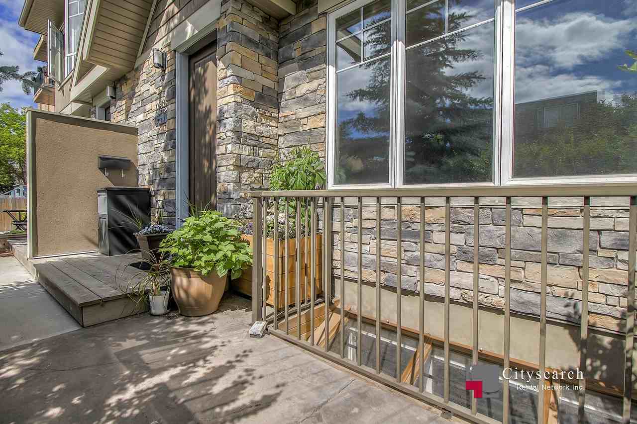 922 1-922 3 Ave Nw - Photo 3 of 29