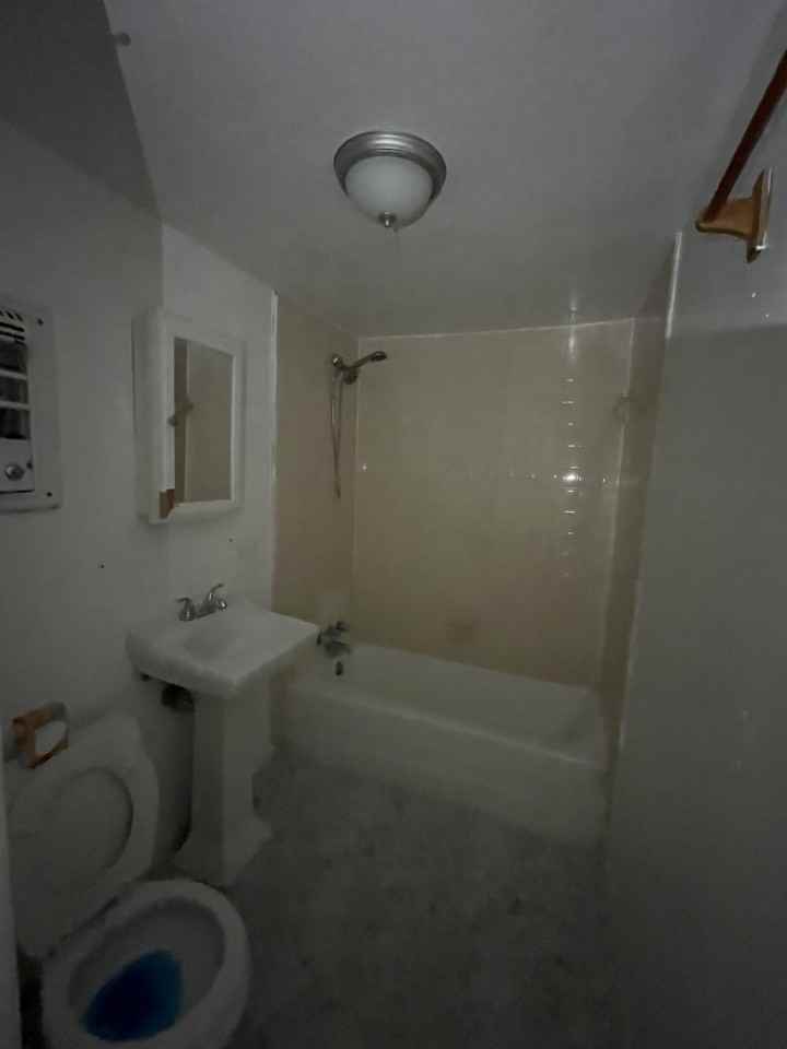4129 Prytania St - Photo 5 of 9