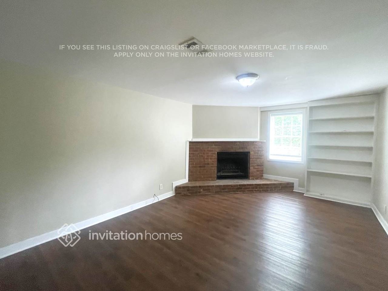 3952 Butterfield Dr Nw - Photo 5 of 13