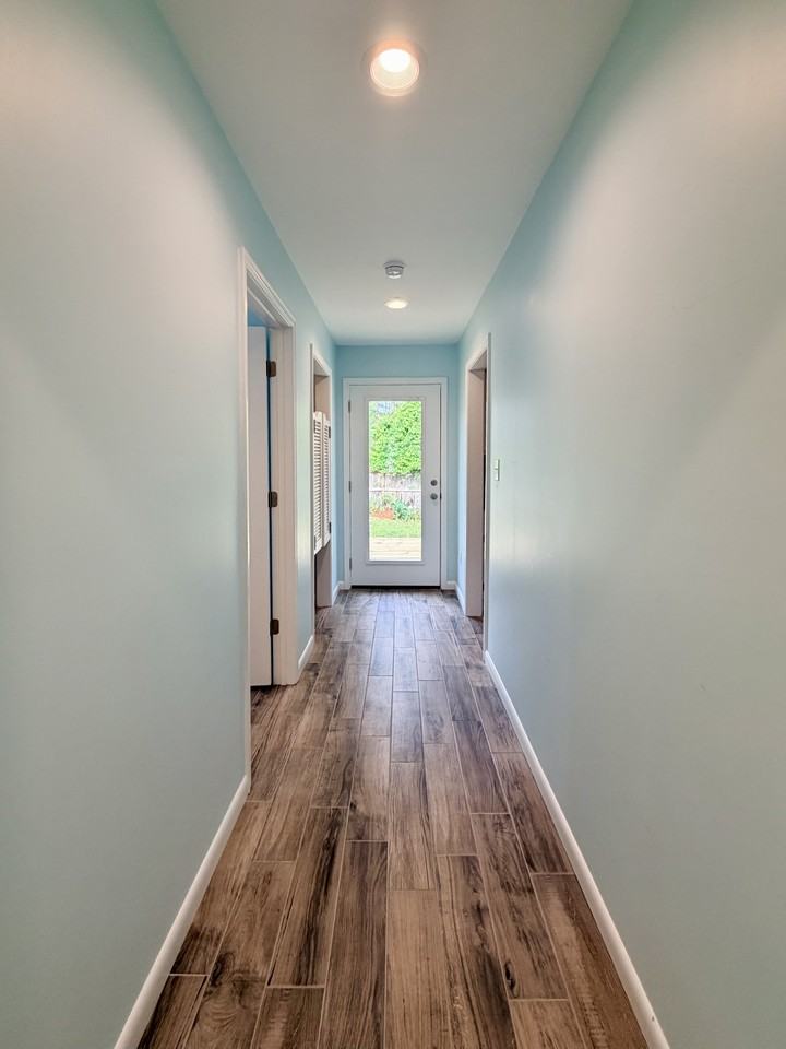 2208 E 3rd St #1 - Photo 2 of 13