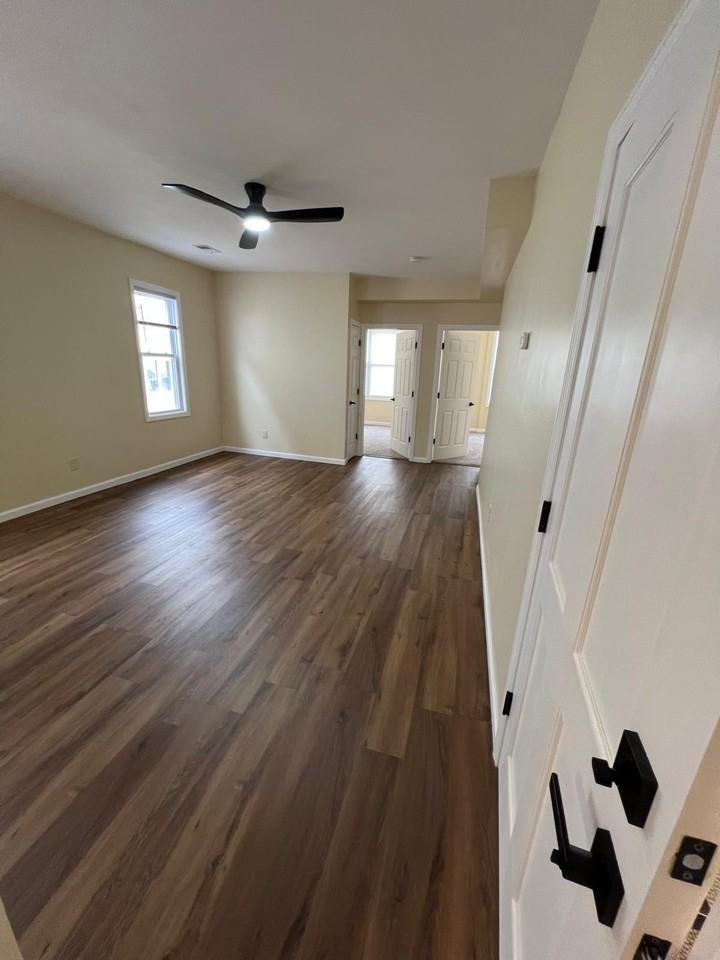 33 Harding Ter #2 - Photo 3 of 16
