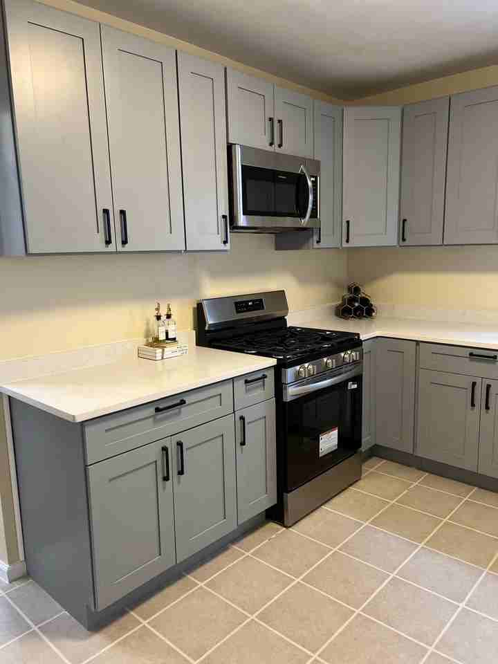 33 Harding Ter #2 - Photo 6 of 16