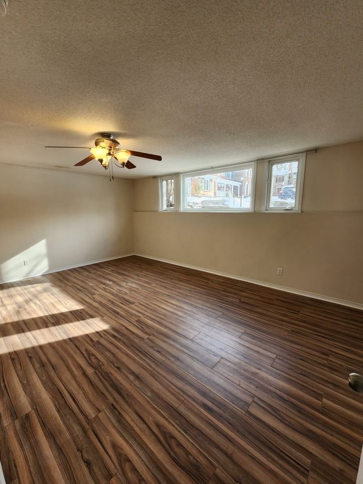 134 Monterey Drive - Photo 4 of 13