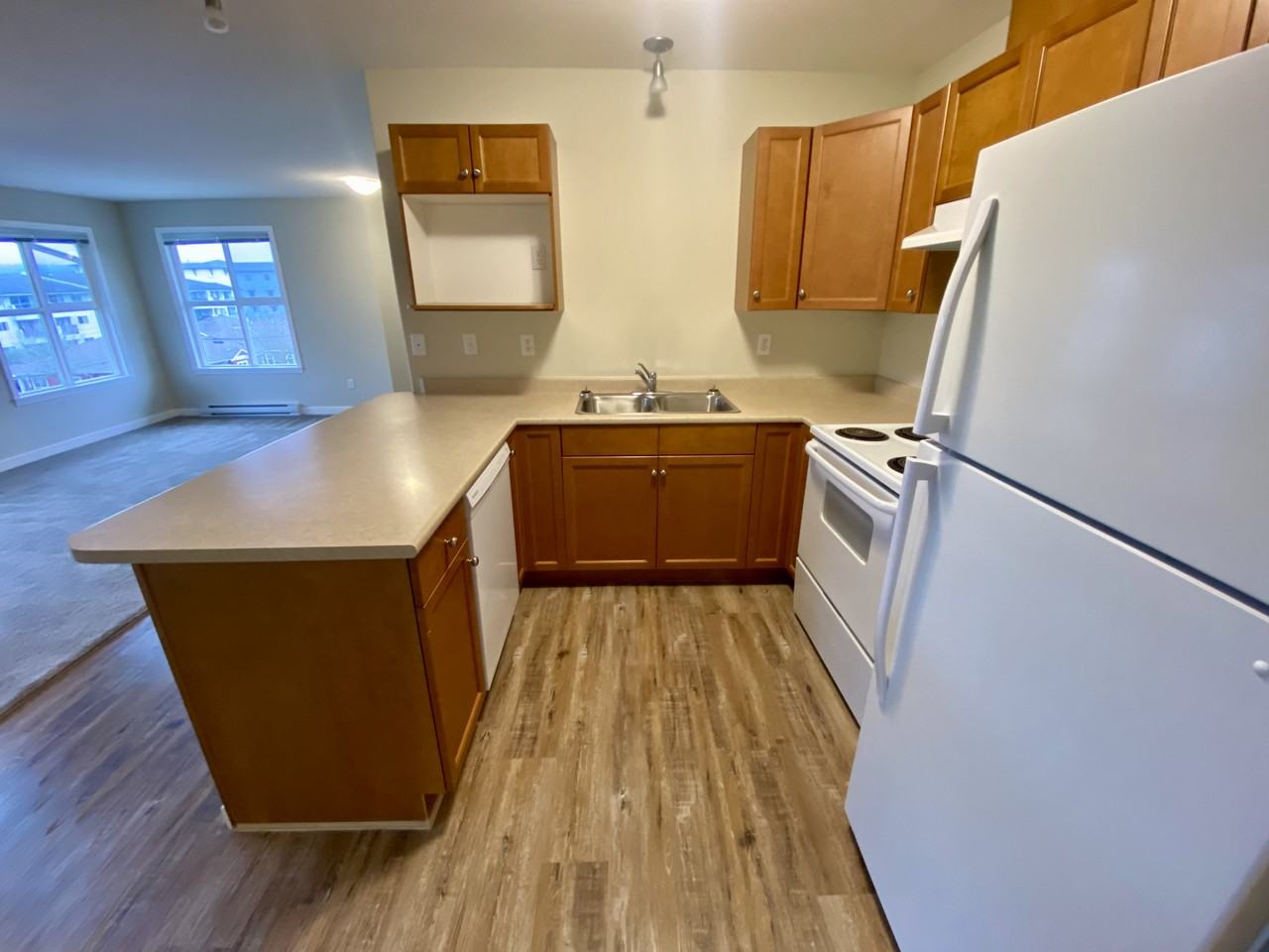 9245 Edward St - Photo 5 of 14