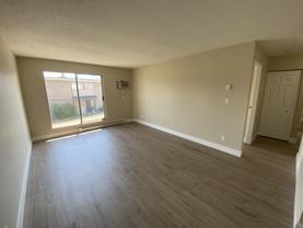 1075 12th St - Photo 1 of 1