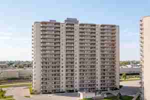 featured image of 435 Wilson Ave