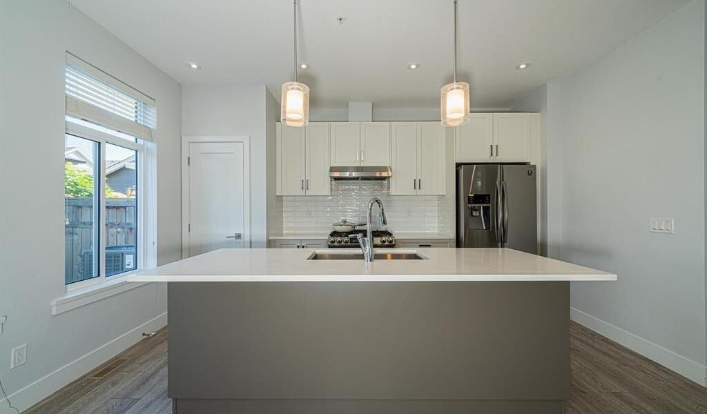 77A Ave & 204 St - Photo 5 of 17