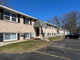 featured image of 1200 University Dr
