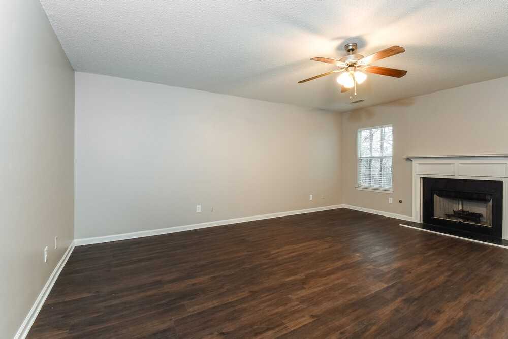187 Baywood Xing - Photo 5 of 17