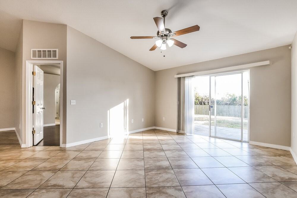 5390 Silver Thistle Ln - Photo 3 of 16