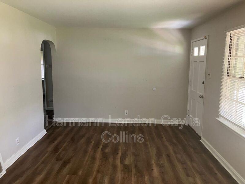 7804 Utica Dr - Photo 7 of 16