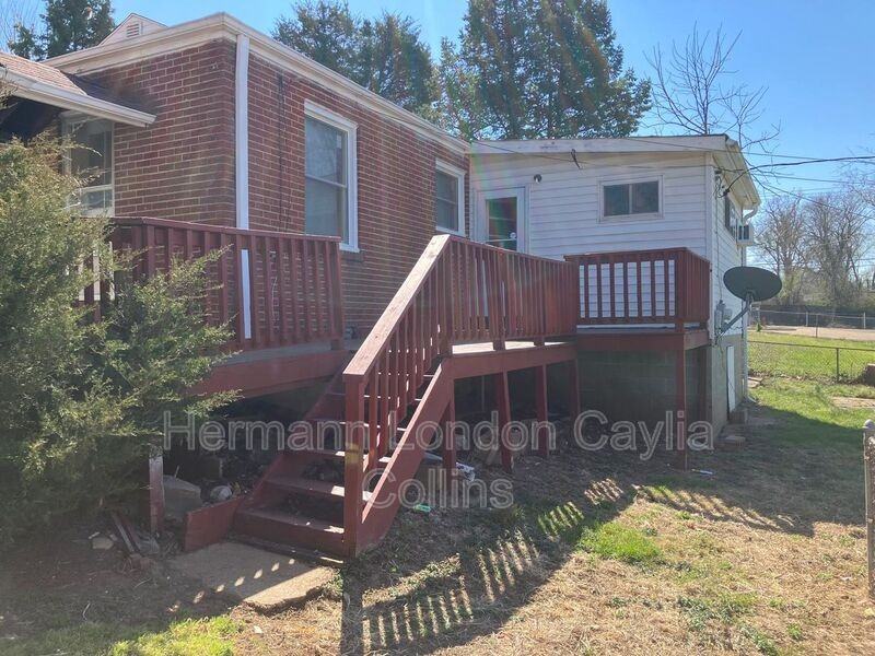 6207 Tyndall Dr - Photo 2 of 19