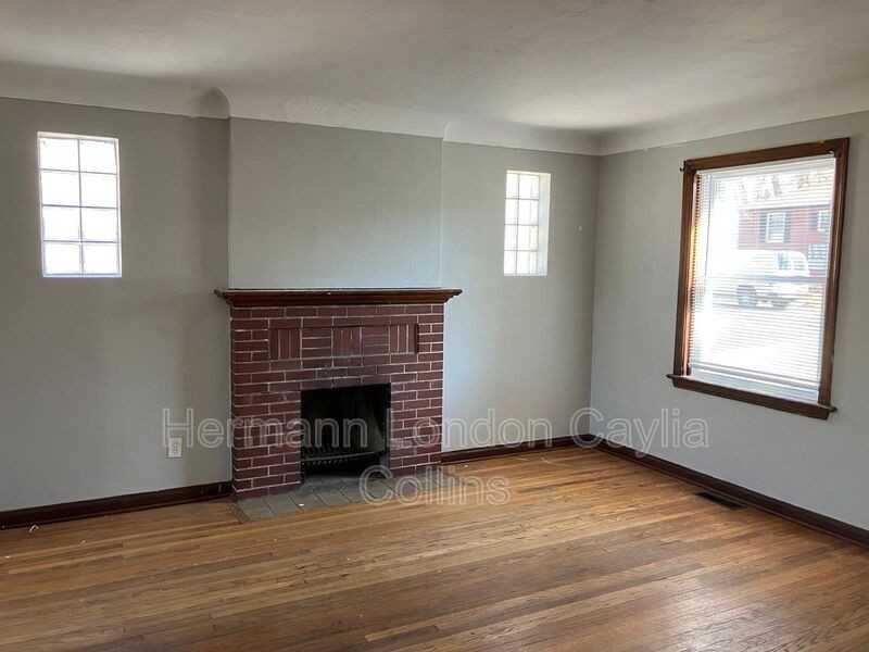 6207 Tyndall Dr - Photo 4 of 19