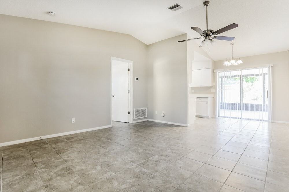 7072 Bougainvillea St - Photo 4 of 19