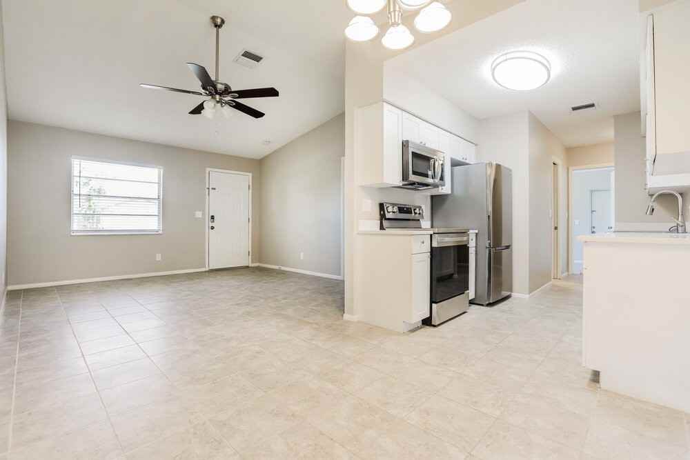 7072 Bougainvillea St - Photo 5 of 19