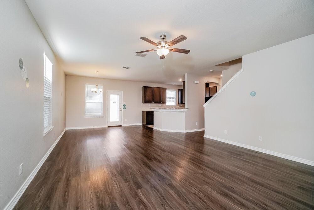 3952 Gentle Mdw - Photo 5 of 20