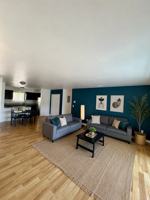 featured image of 13300 Walsingham Rd