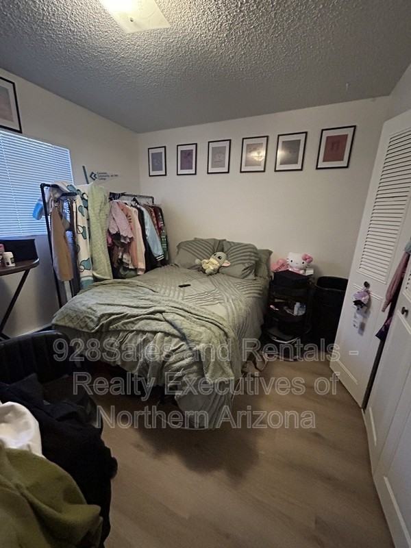2920 N Center St #7 - Photo 7 of 9