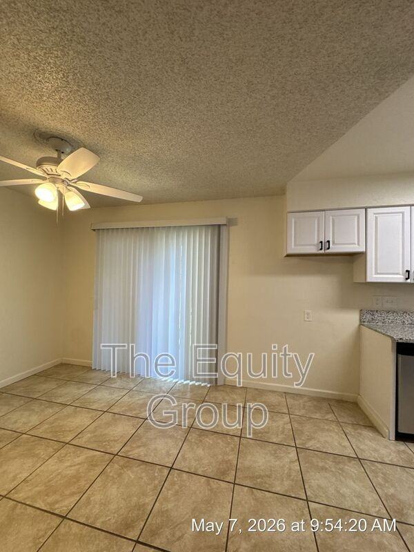806 Monarch Cir #1 - Photo 4 of 19
