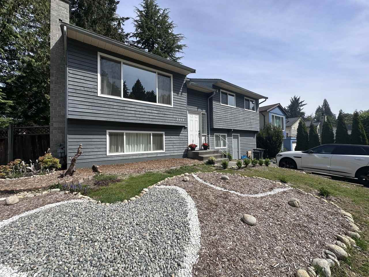 3213 Salt Spring Avenue - Photo 3 of 22