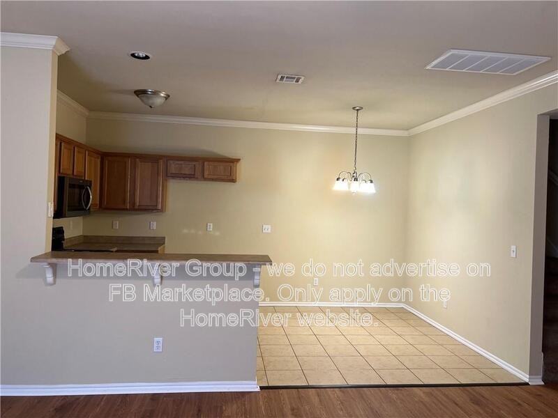 11137 Sw 5th St - Photo 5 of 13