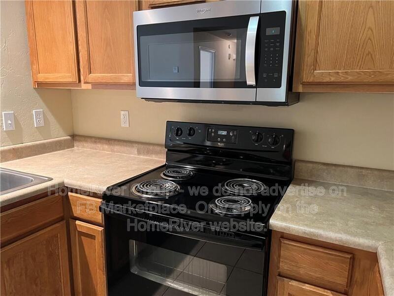 11137 Sw 5th St - Photo 6 of 13