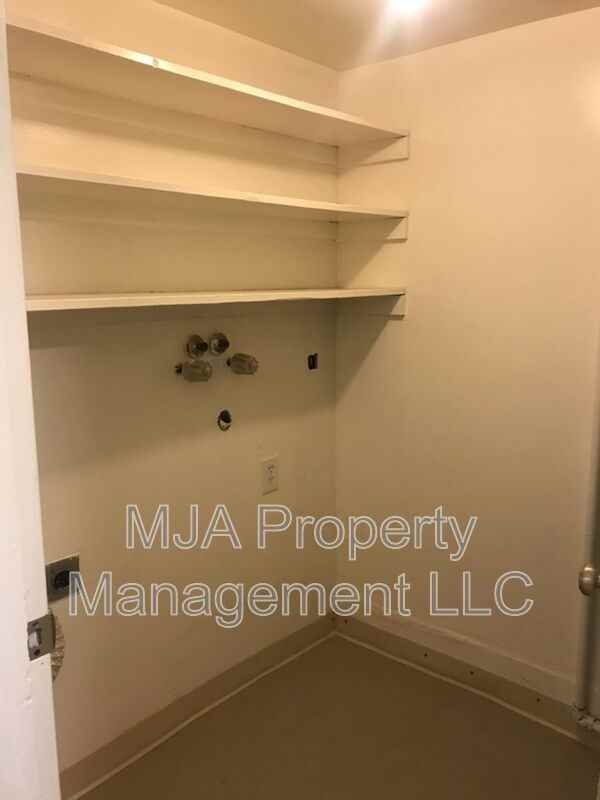 655 Sw #3 - Photo 5 of 14