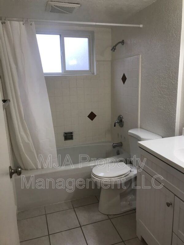 655 Sw #3 - Photo 6 of 14