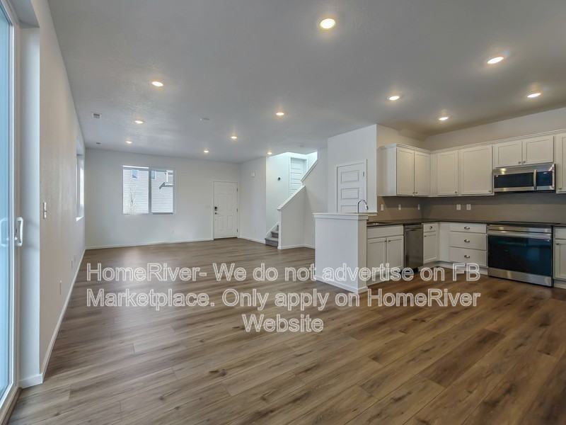 24814 E Coopers Hawk Ln - Photo 5 of 21
