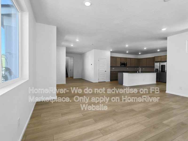 24630 E Short Tail Ln - Photo 4 of 21