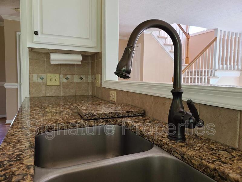 112 Elm Lake Way - Photo 6 of 28