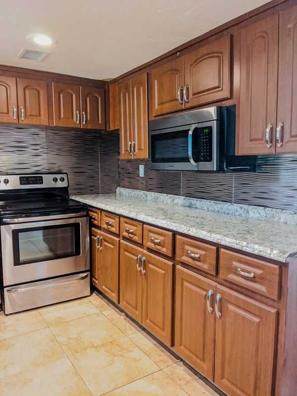 6900 16th St N - Photo 5 of 21