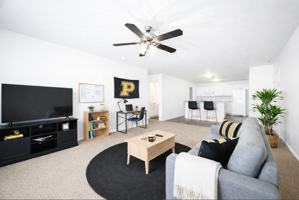 featured image of 1117 Anthrop Dr