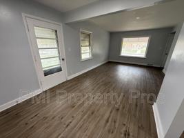featured image of 2101 W Fairmount Ave