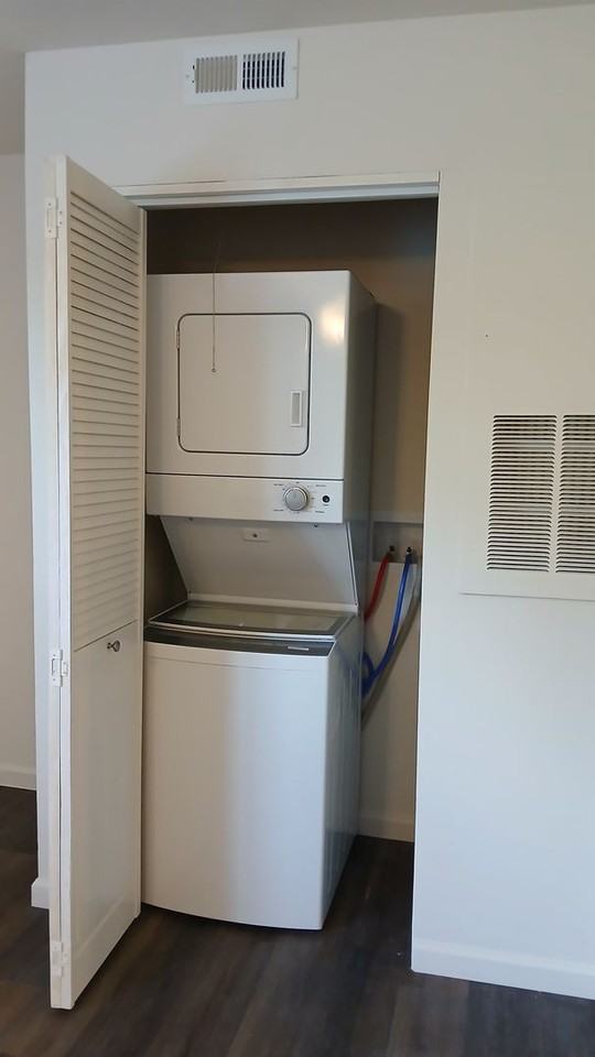 Butler Hill Apartments - Photo 4 of 11
