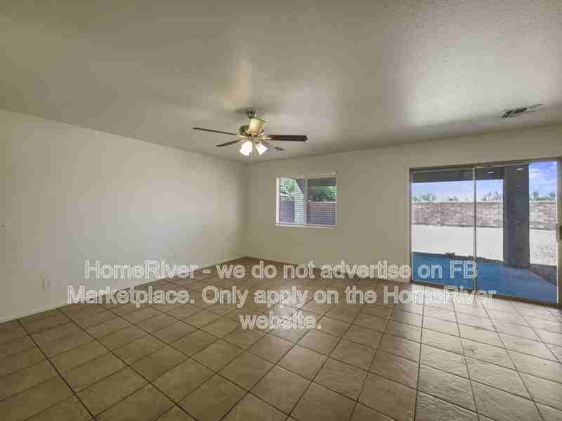 42706 W Hillman Dr - Photo 7 of 26