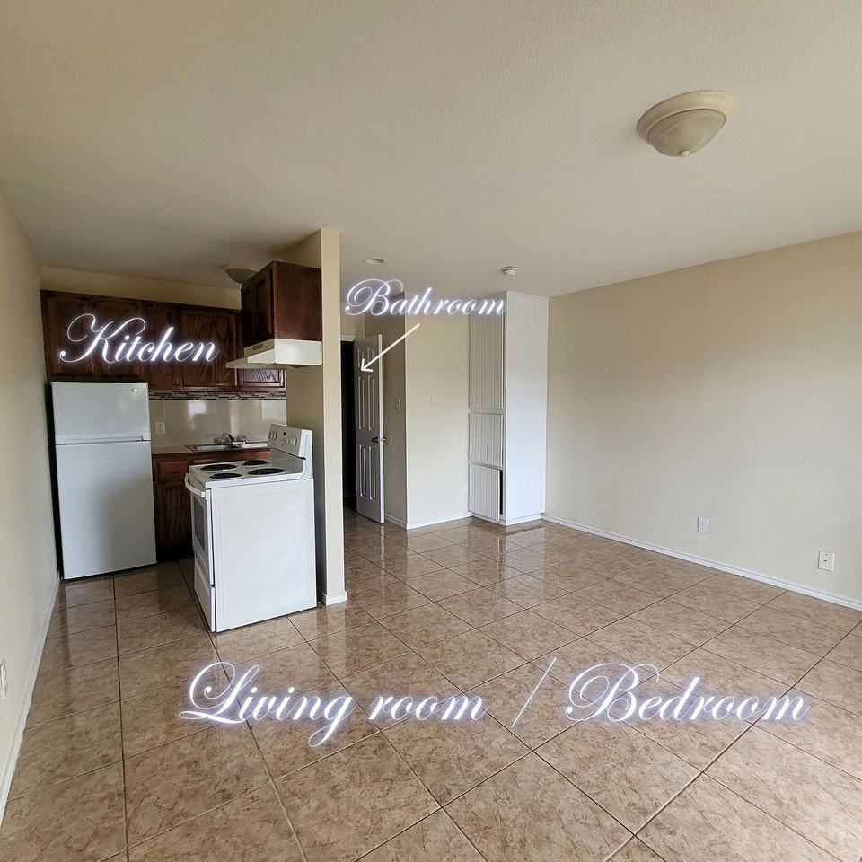 Smart, Simple, and Comfortable Studio Living at Bridge Oak - Photo 3 of 8