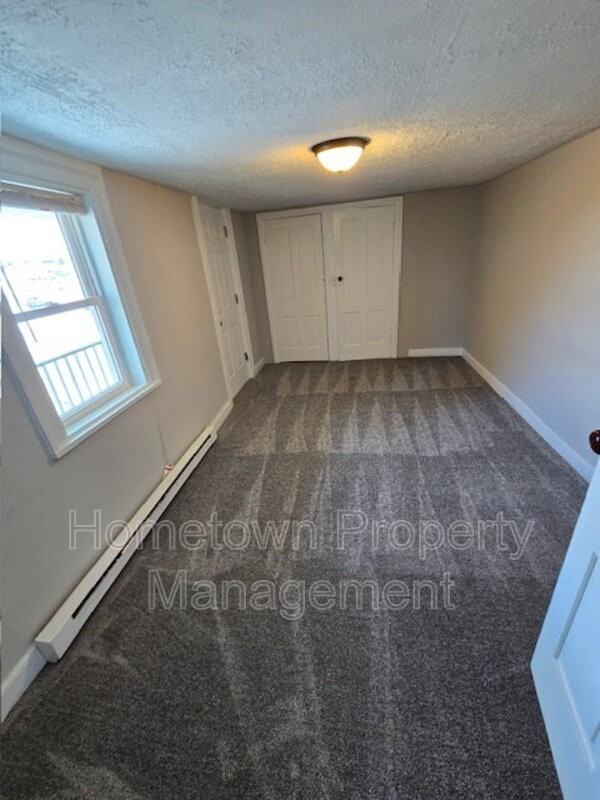 122 S Carlisle St - Photo 5 of 8
