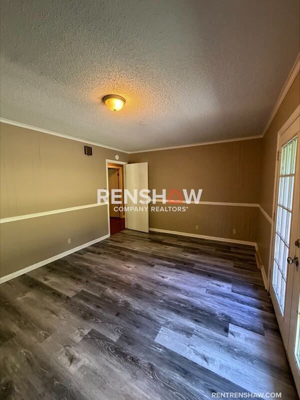 16 Twin Oaks Pl - Photo 3 of 20