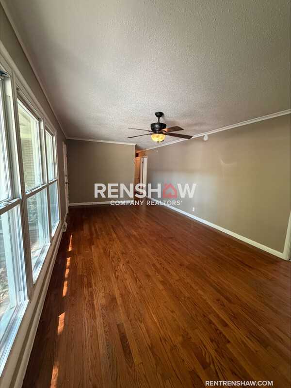 16 Twin Oaks Pl - Photo 6 of 20