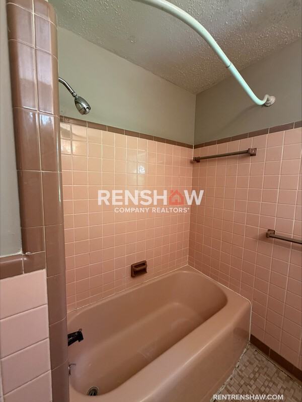 16 Twin Oaks Pl - Photo 7 of 20